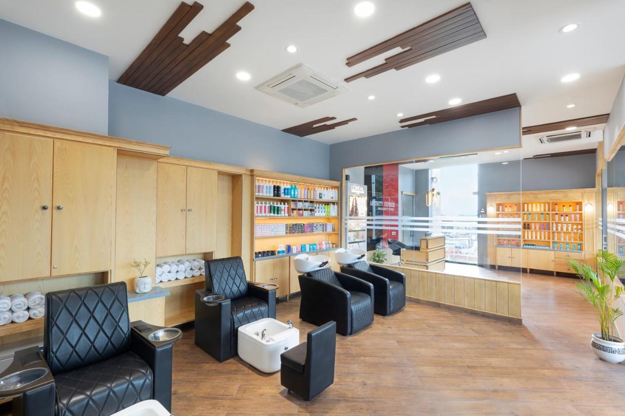 克拉克斯精选美食家酒店 德拉敦 外观 照片